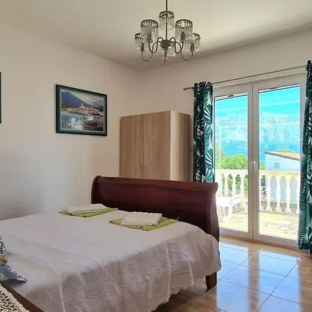 House Karmela *